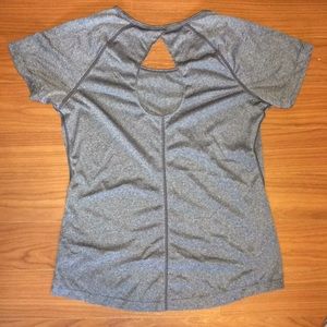 Reebok Tops - Reebok Workout Tee Reebok Tops - Reebok Workout Tee